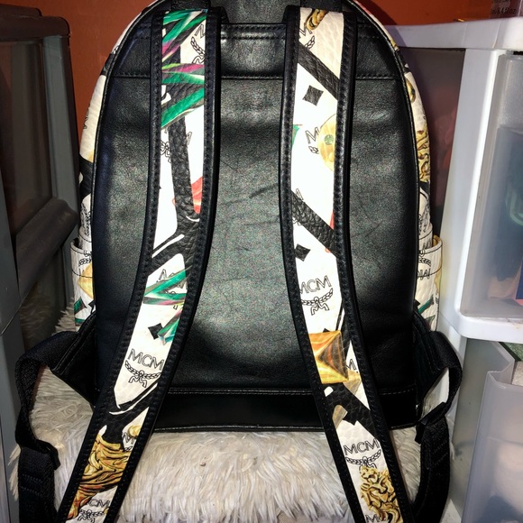 PRISTINE MCM BACKPACK - Picture 2 of 8